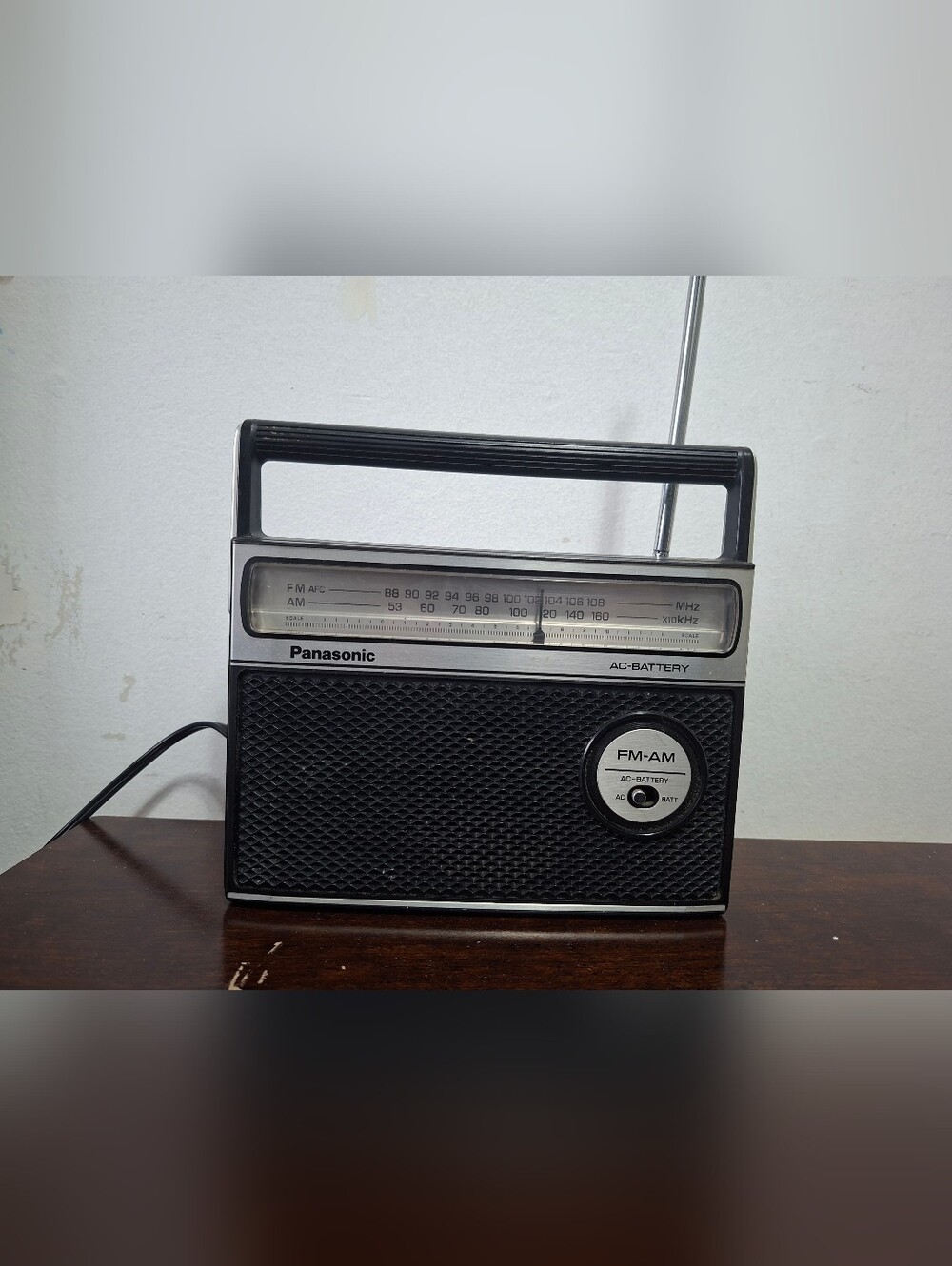 Panasonic RF-549 AM FM Portable Radio Vintage